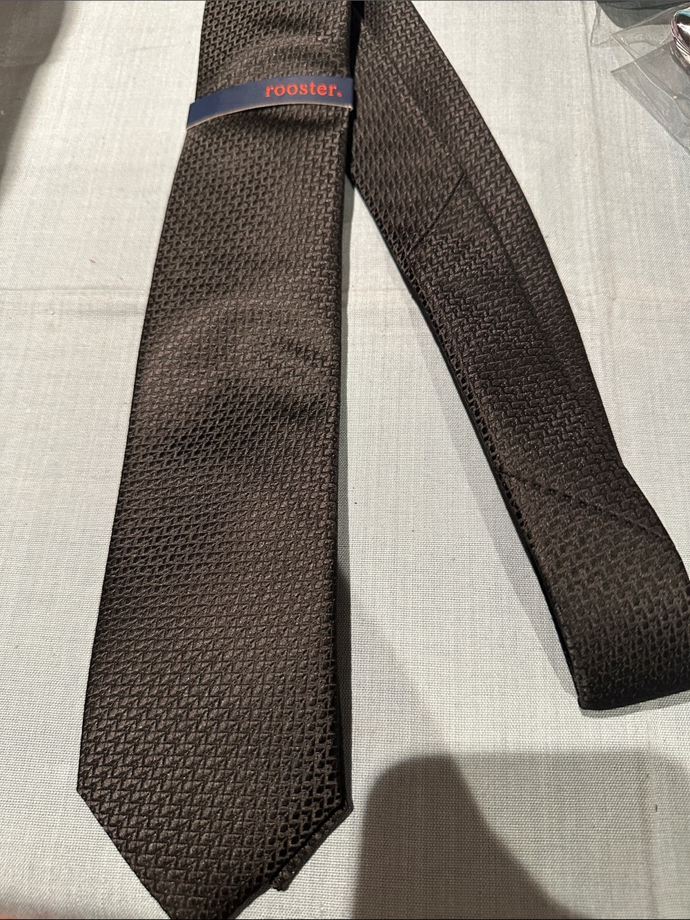 Rooster Men's Dark Brown Textured Tie